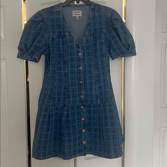 Festival Denim Button-Down Dress - Picture 6 of 13